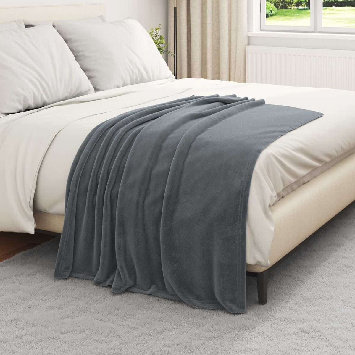 Gris foncé / 130 x 150 cm – Plaid polaire Moelly