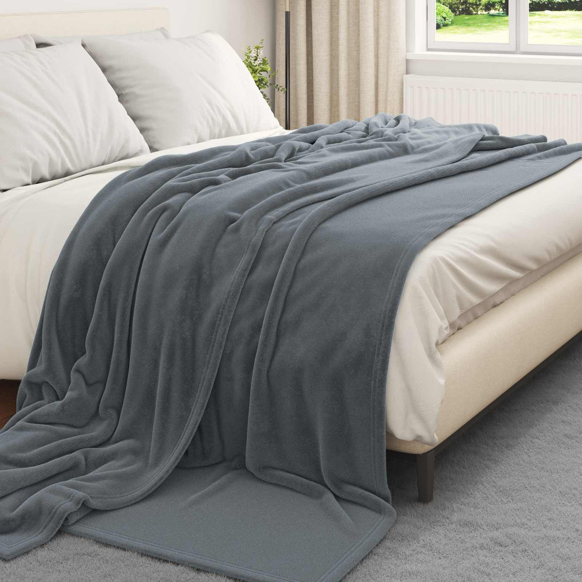 Gris foncé / 220 x 240 cm – Plaid polaire Moelly