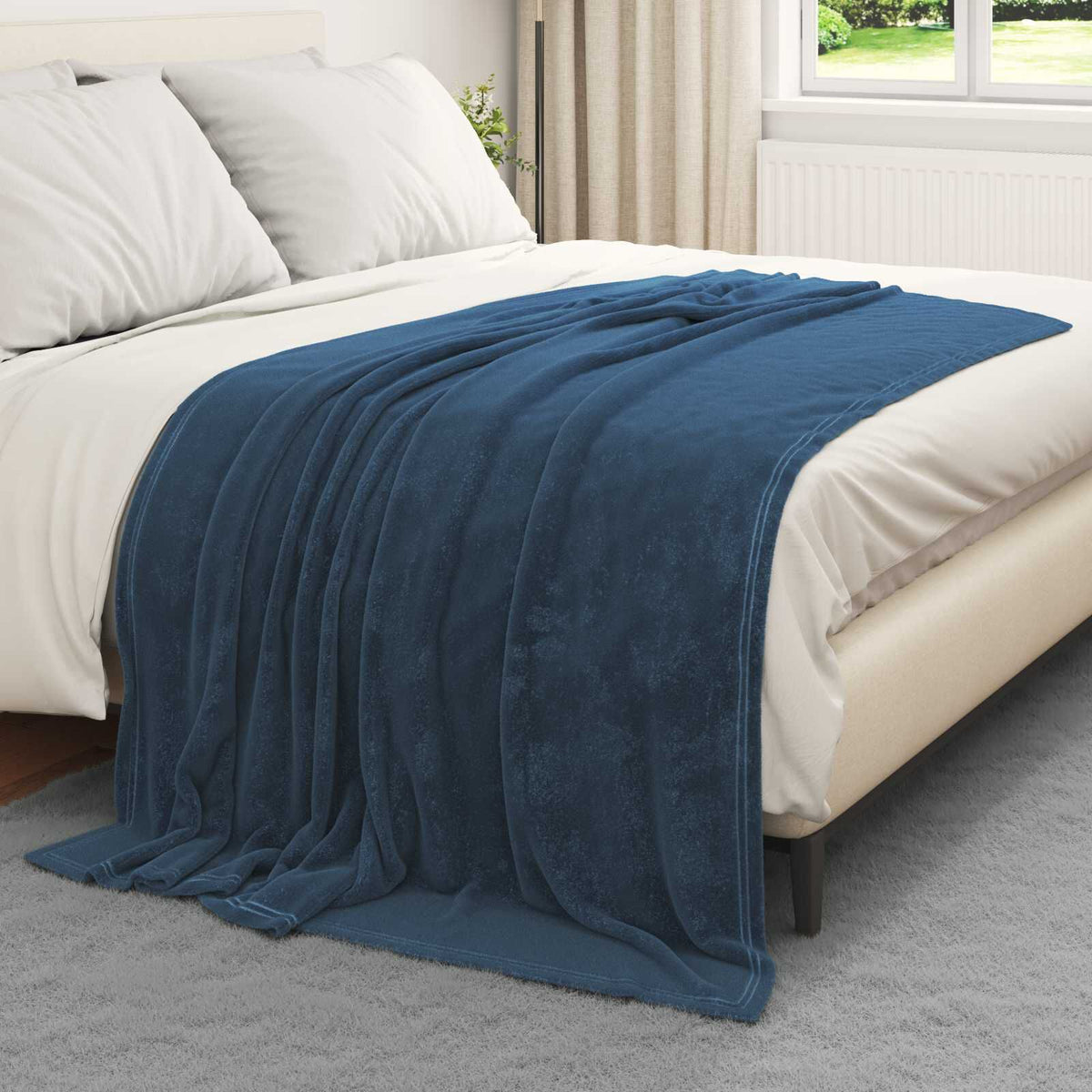 Bleu marine / 150 x 200 cm – Plaid polaire Moelly