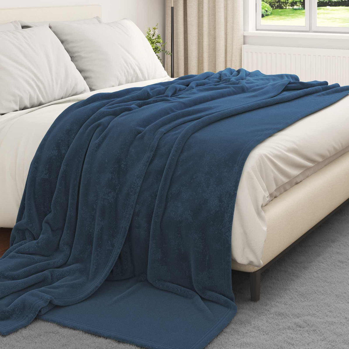 Bleu marine / 220 x 240 cm – Plaid polaire Moelly